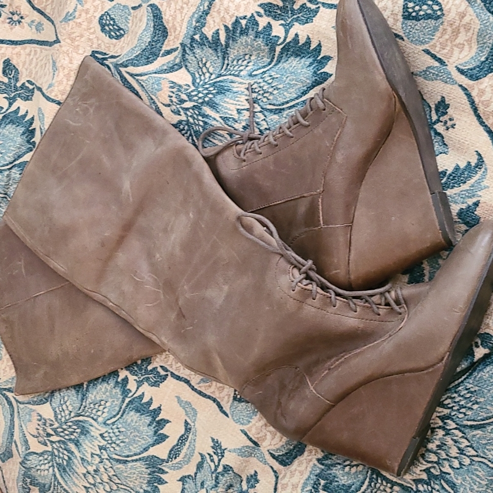 Steve Madden Luxe boots